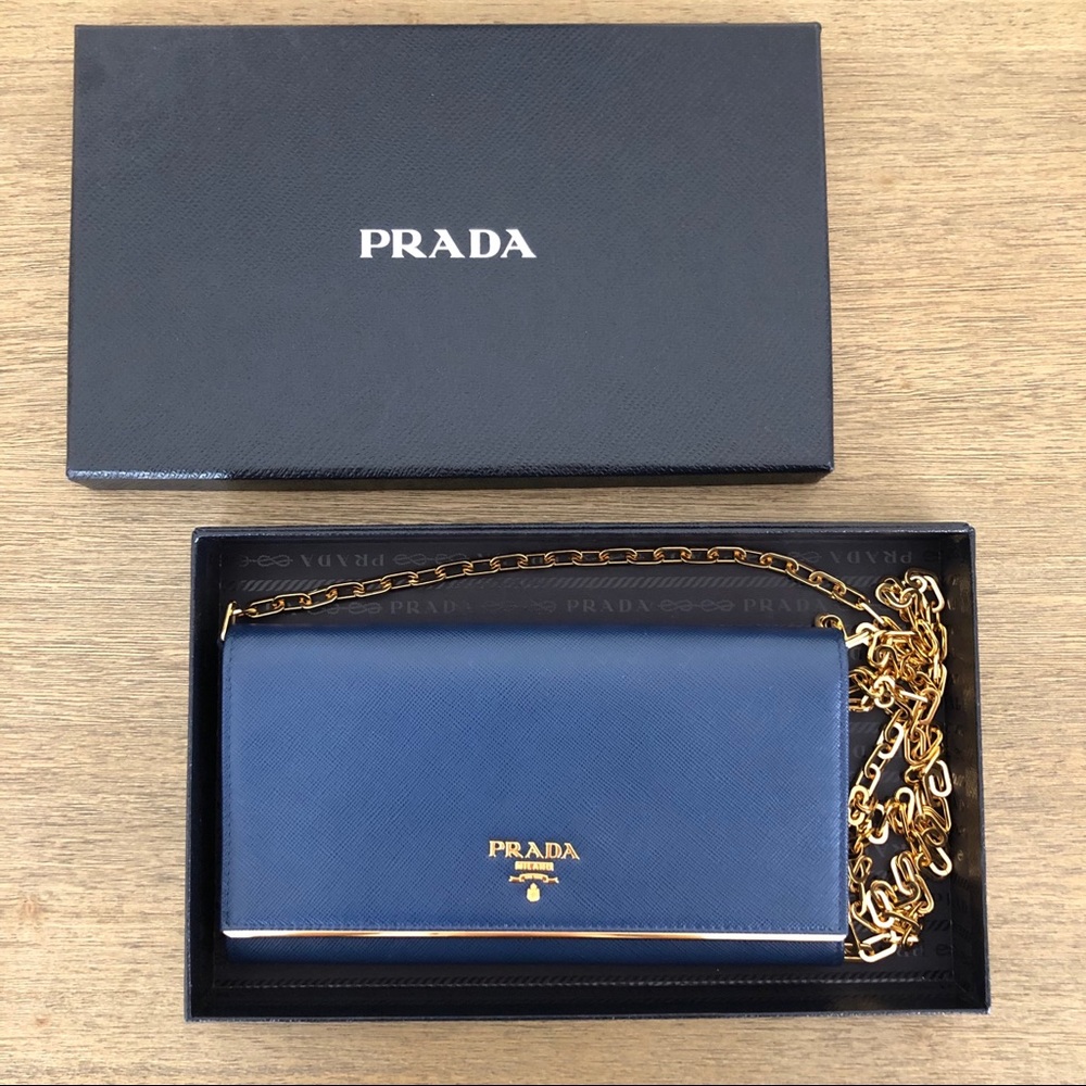 Prada, Chain Wallet - Picture 7 of 11
